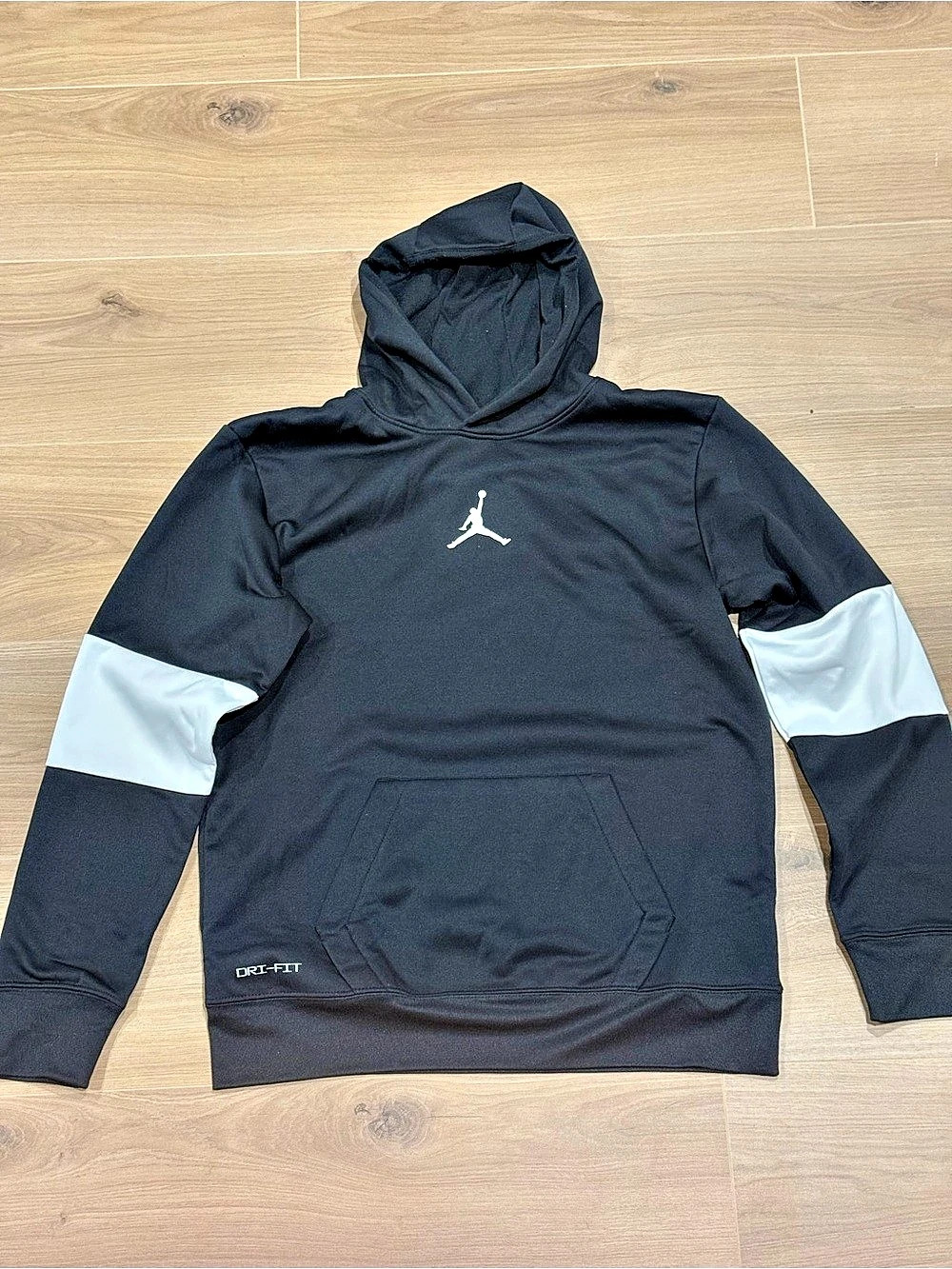 Jordan Dri-FIT Colorblock Pullover Hoodie Youth Boys XL